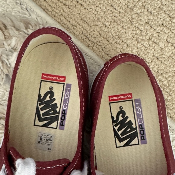 Vans Burgundy Canvas Lace-Up Shoes men’s 8 - Picture 7 of 7